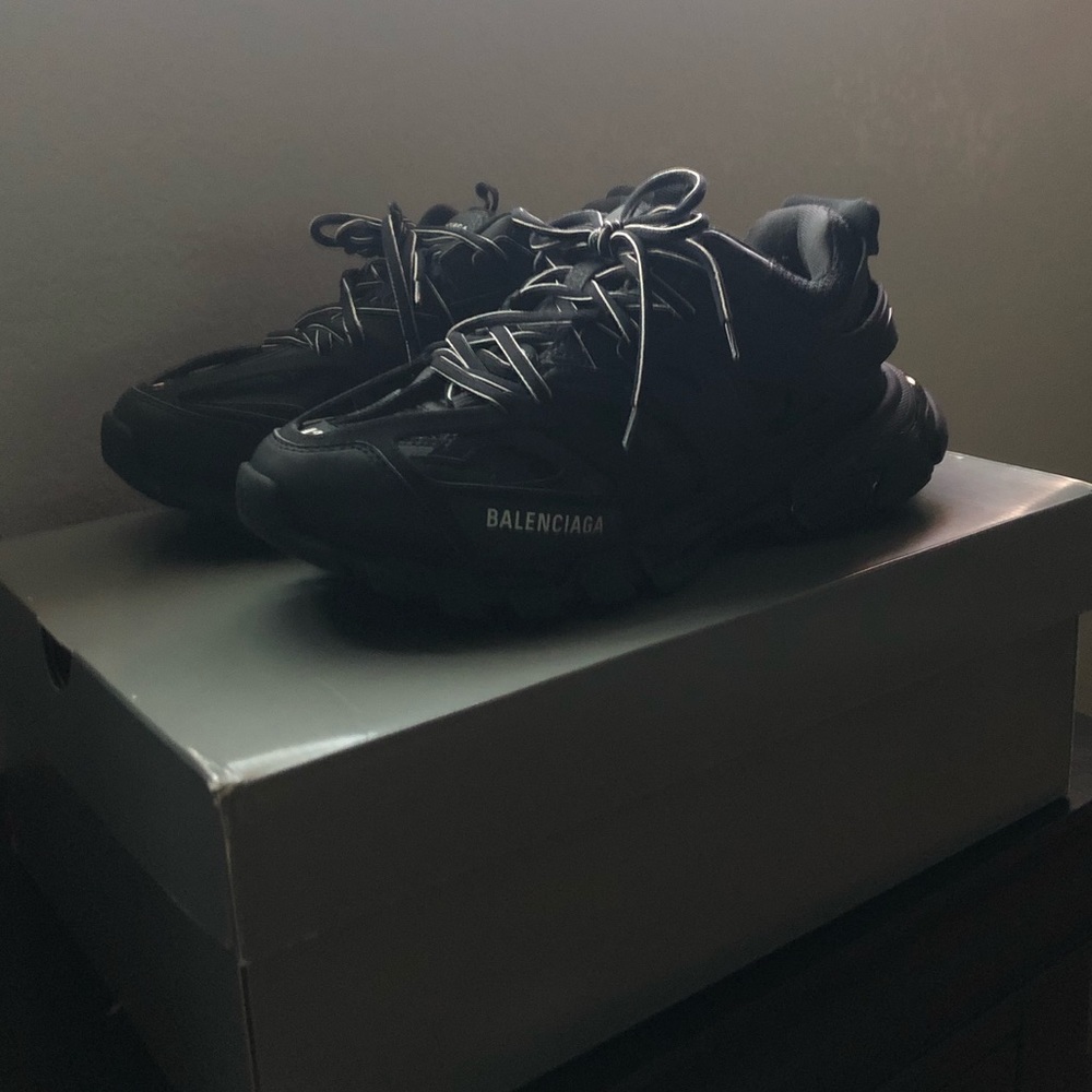 Balenciaga Track sz 42